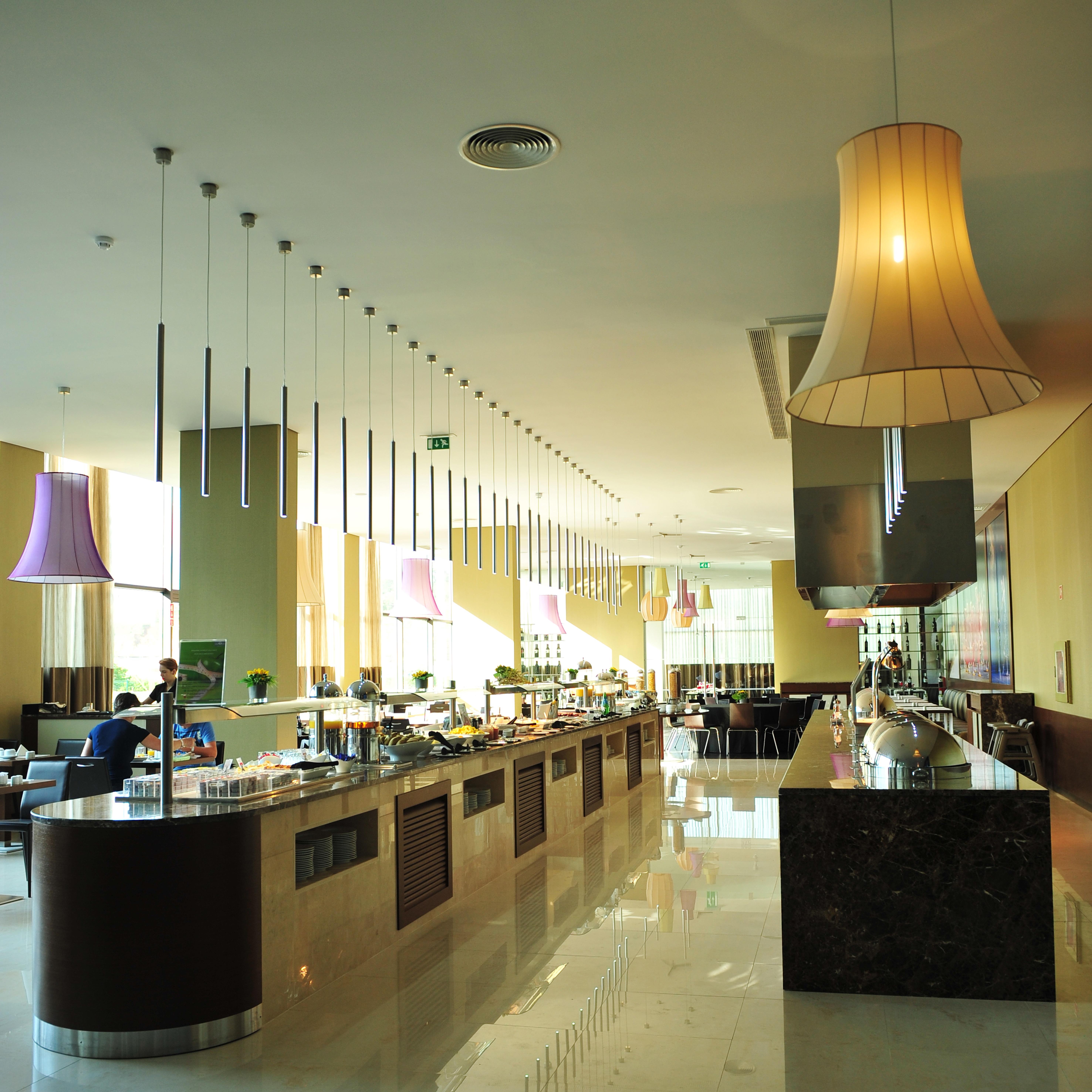 Vila Gale Coimbra Restaurant photo